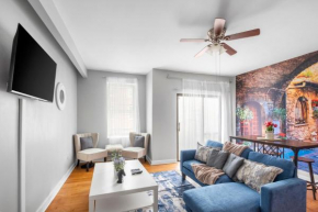 Large Lovely Apt In Prime Area